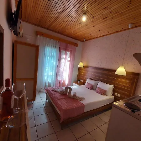 Sun Helios Garden Aparthotel Limenas (Thasos)