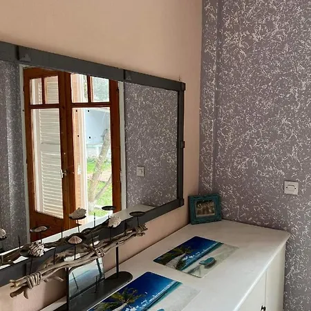 Sun Helios Garden Aparthotel 3*